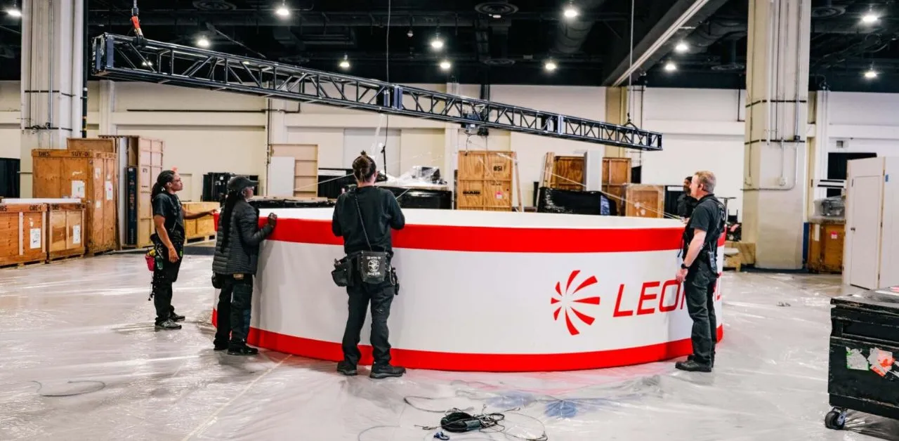 How to Attract People to Your Exhibition Stand Fast