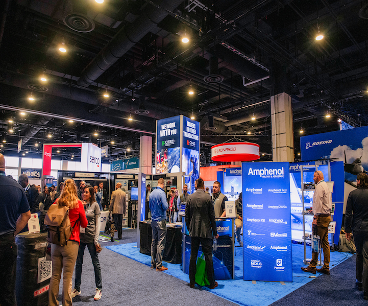 Difference Between Customer Service and Hospitality